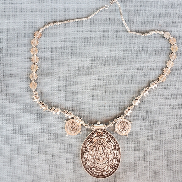 New Powerful Lakshmi Silver Statement Necklace. - Picture 10 of 11